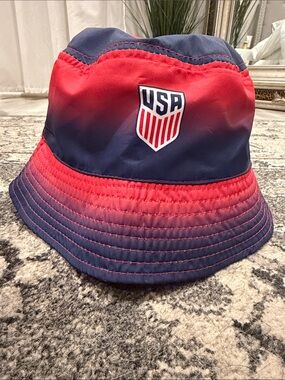 USA Red & Blue Bucket Hat